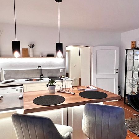 Apartment Elysium Am Rosengarten Бад Елстер Екстериор снимка